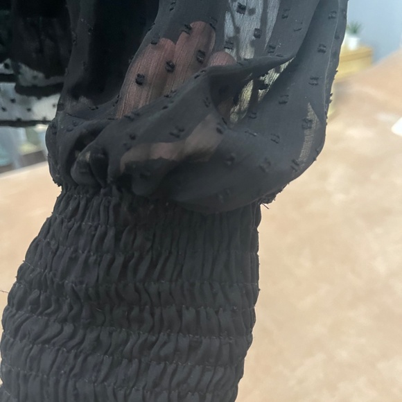 Zara Blouse (free gift with purchase) - Picture 3 of 7